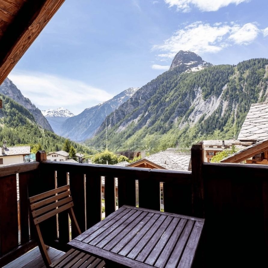 Modern Mountain Chalet in Courmayeur