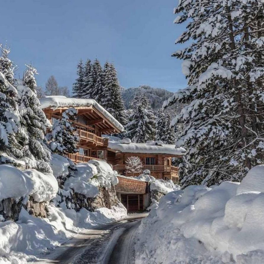 Perfect Chalet with Pool and Sauna in Kitzbühel