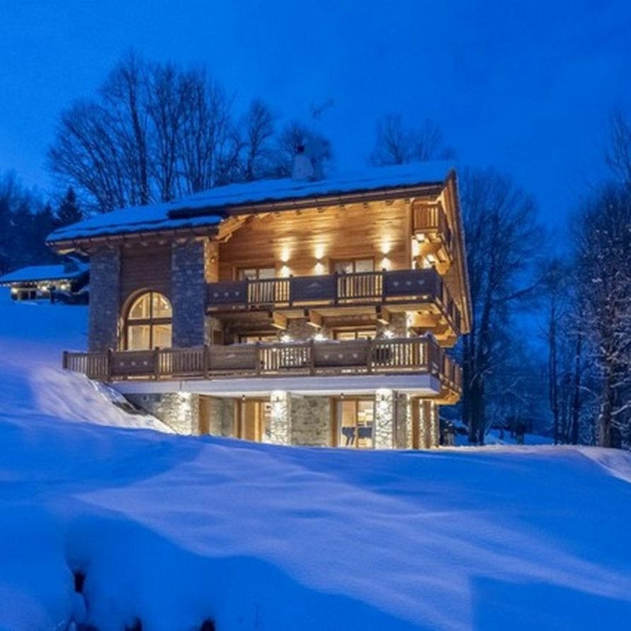 Stylish Chalet, Mountain view, heated pool