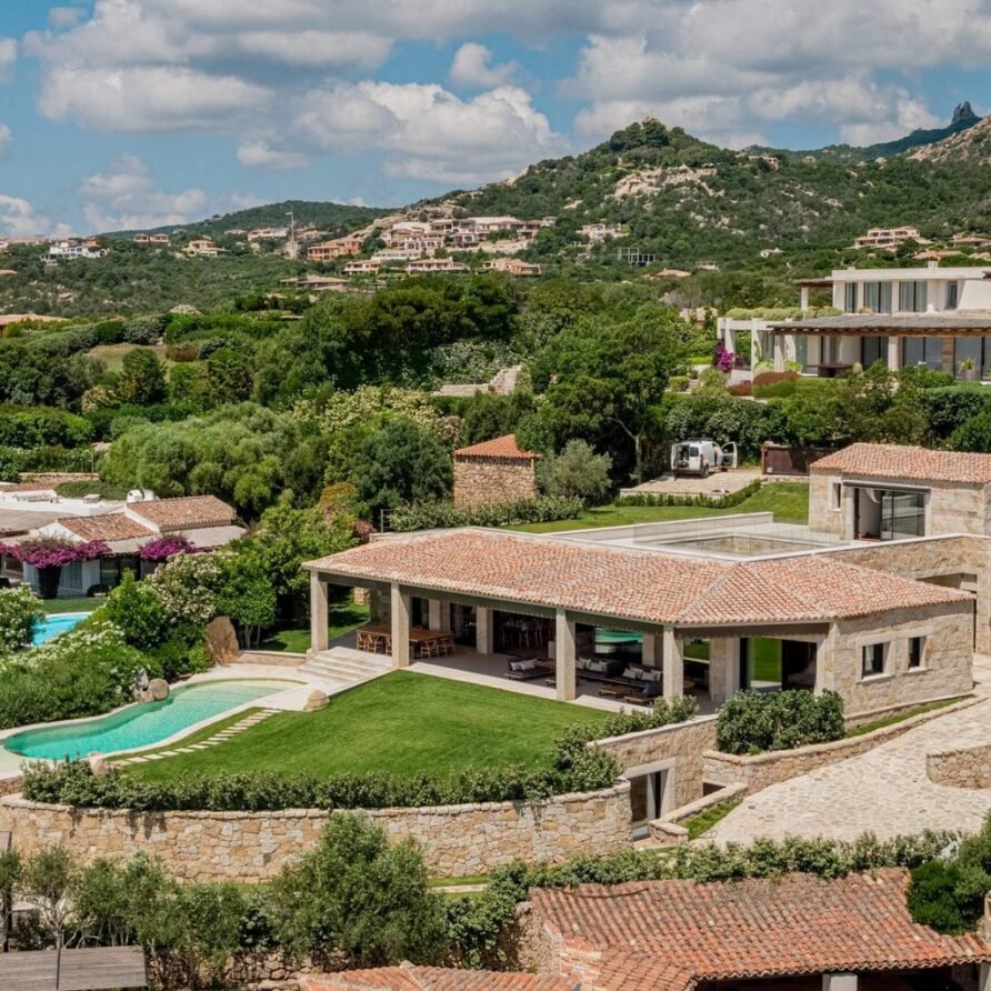 Sardinian Villa with Private Pool & Breathtaking Views