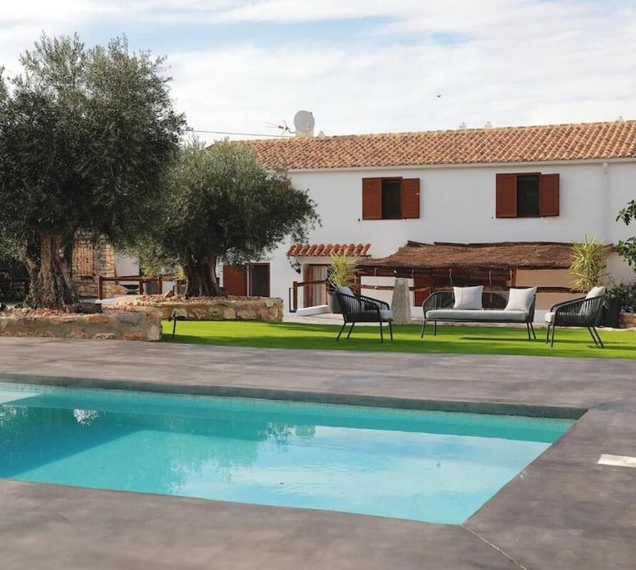 Charming AVIAM accommodation in Alatoz